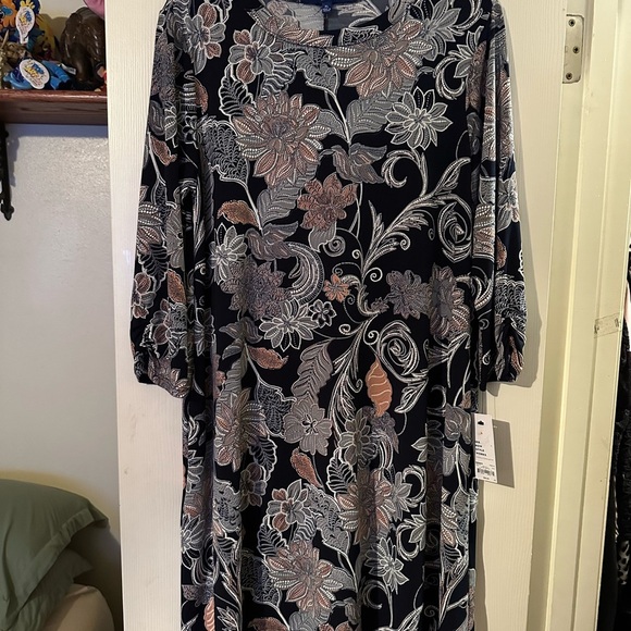 Apt. 9 Black and Gray Dolman Sleeve Dress - Picture 1 of 5